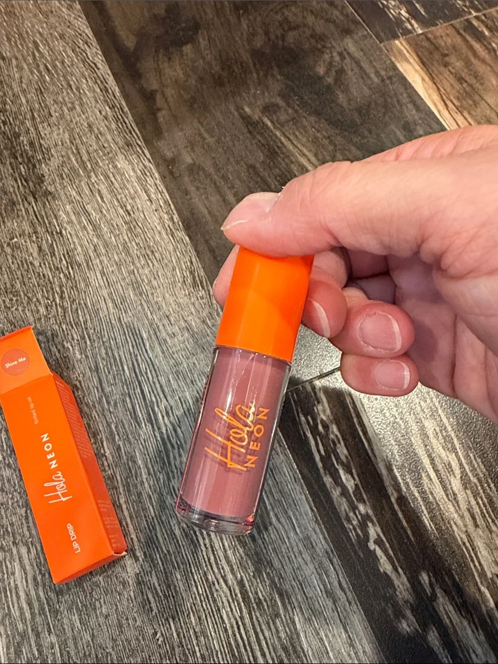 Hola Neon Tinted Lip Oil in Shine Me